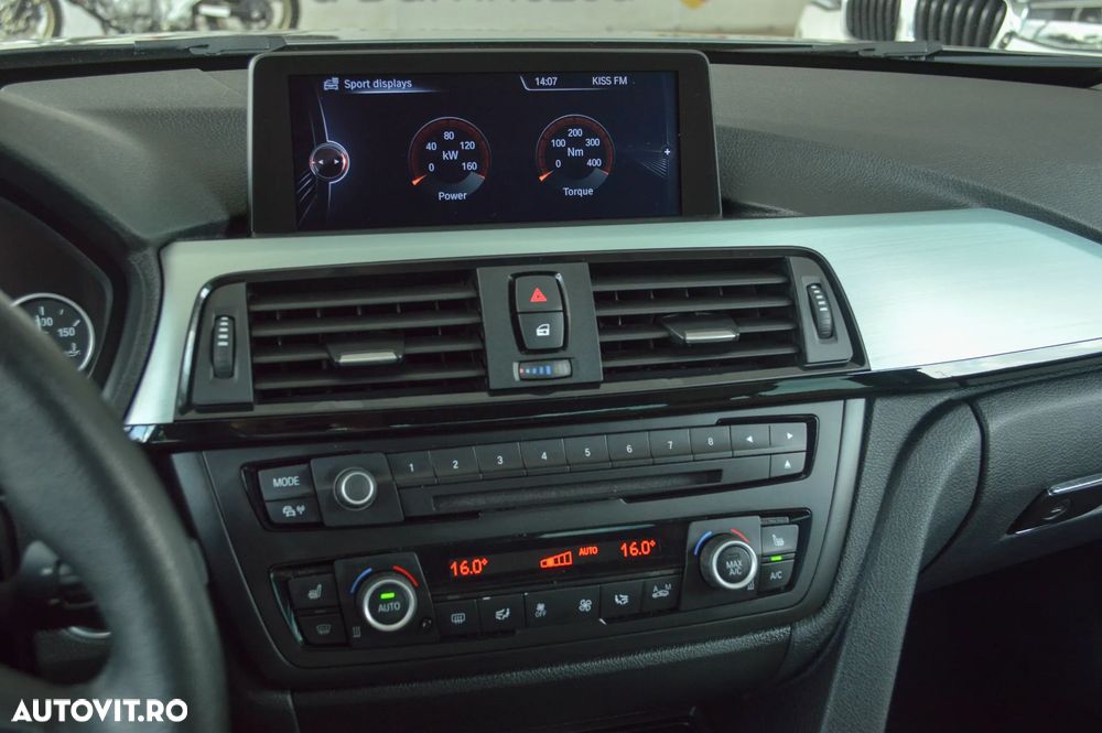 BMW Seria 3 320d DPF Aut. Edition Exclusive - 25
