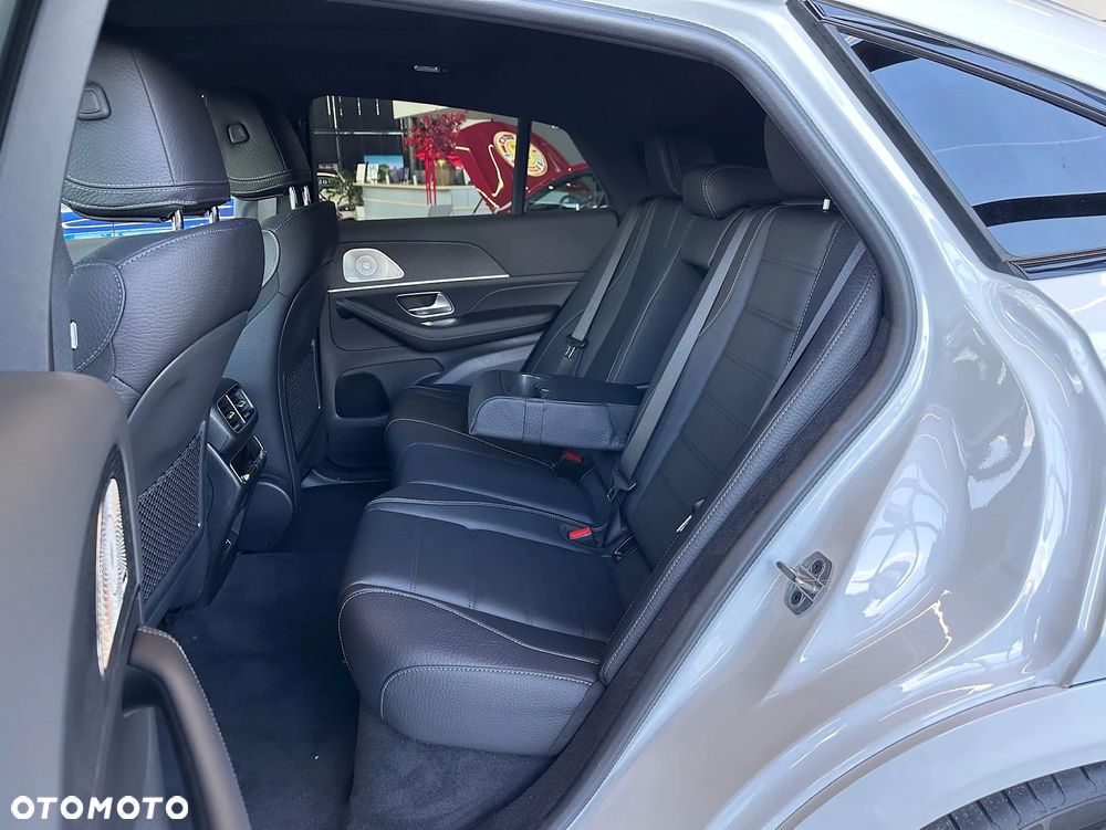 Mercedes-Benz GLE - 15