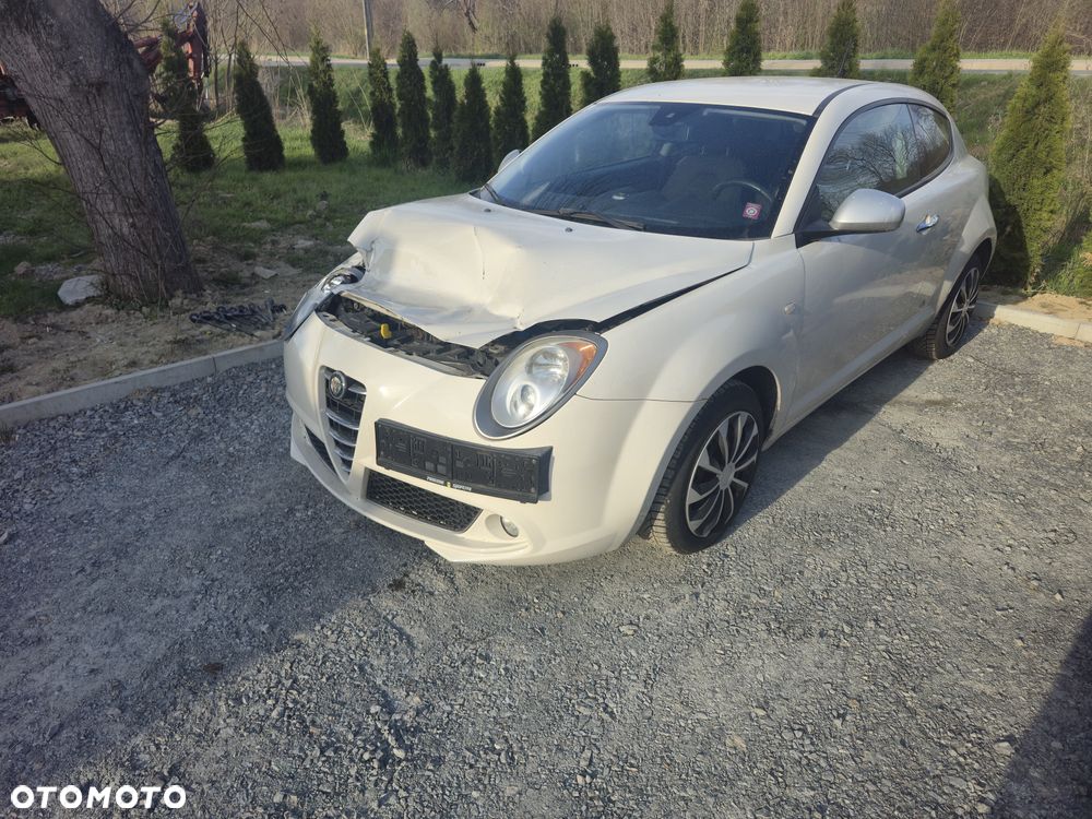Alfa Romeo Mito 1.4 8V Urban - 3