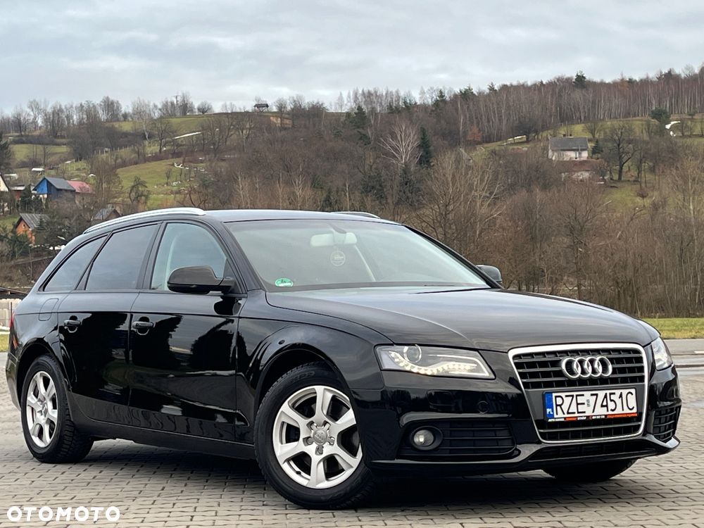 Audi A4 Avant 2.0 TDI DPF Ambiente - 2