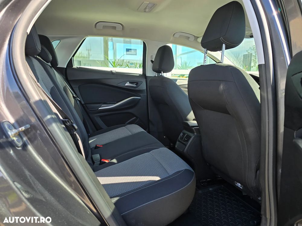 Opel Grandland X - 13