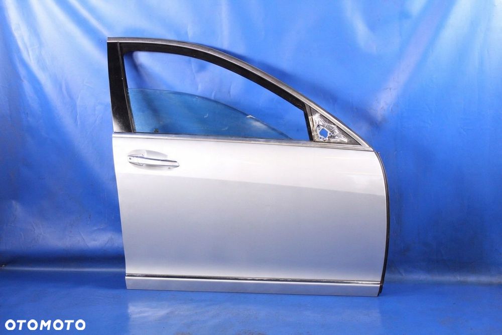 DRZWI PRZÓD PRAWY PRAWE MERCEDES W221 07r 775 - 7