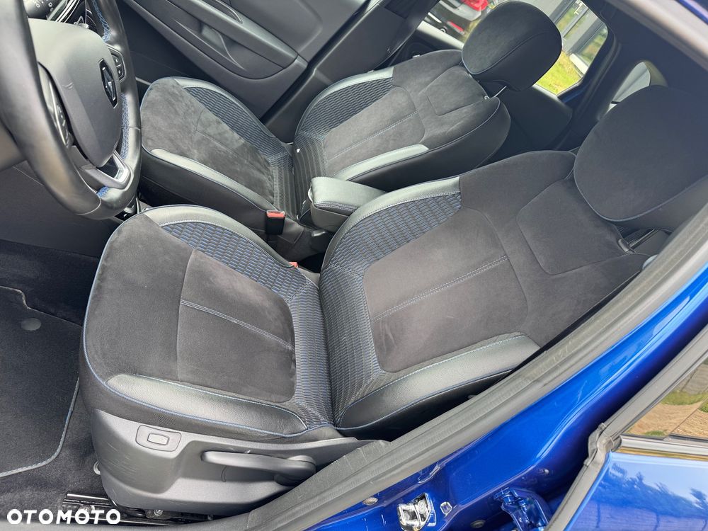 Renault Captur - 21