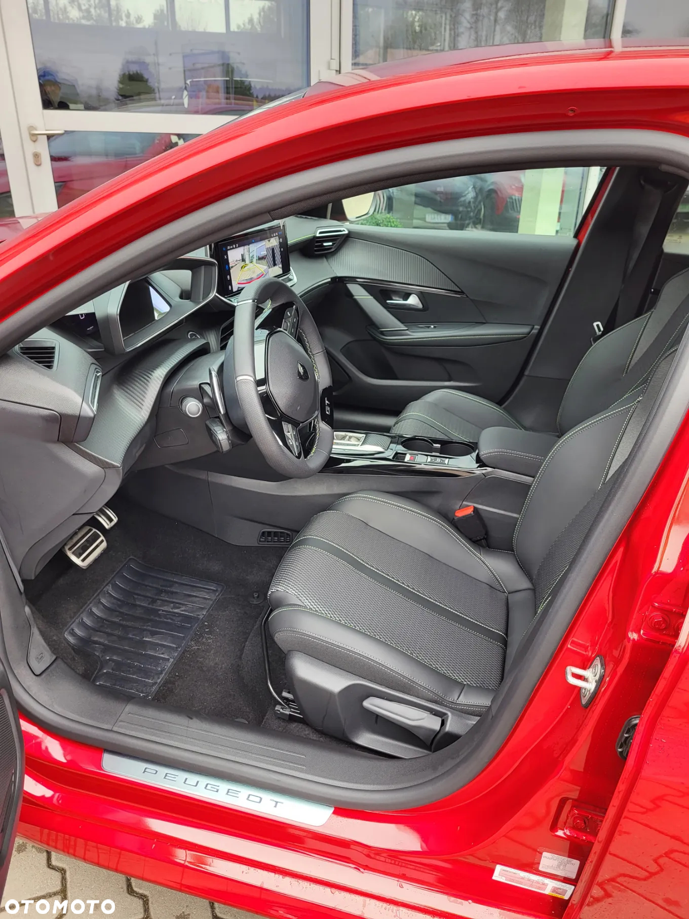 Peugeot 208 1.2 mHEV GT - 5