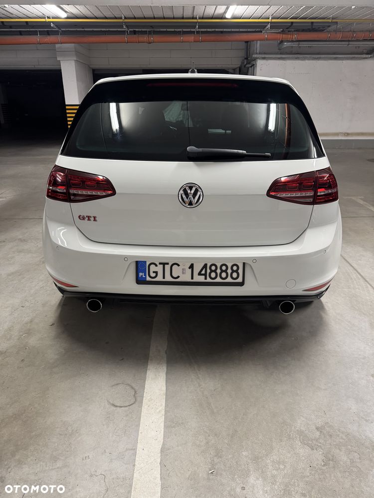 Volkswagen Golf 2.0 TSI BMT GTI Performance DSG - 25