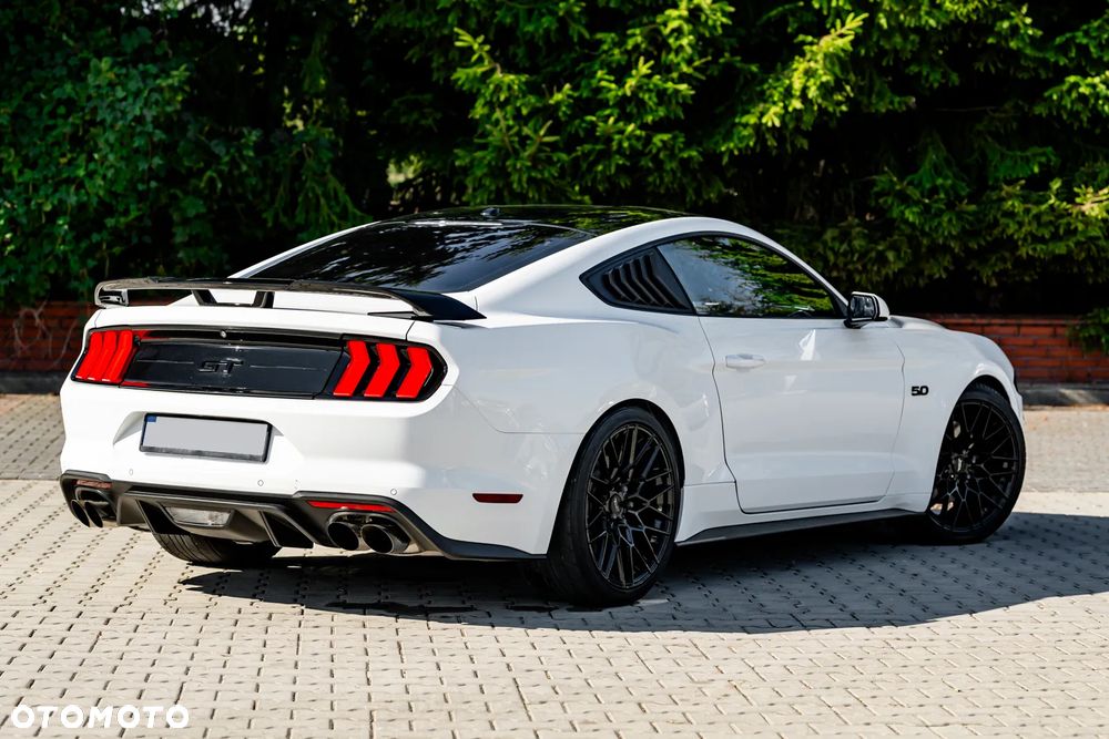 Ford Mustang - 10