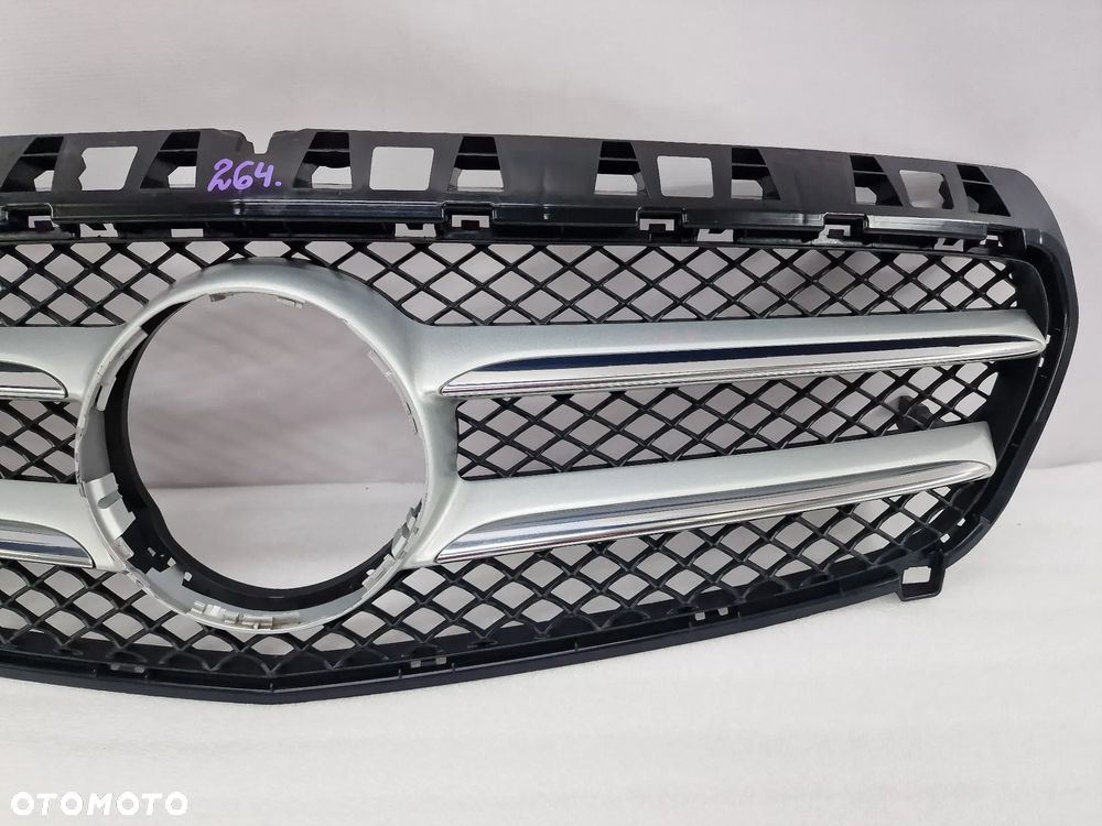 MERCEDES W176 A-KLASSA 12- CHROM / ATRAPA / GRILL PRZEDNI PRZÓD , NR A1768880260 , NR AUKCJI GL264 - 6