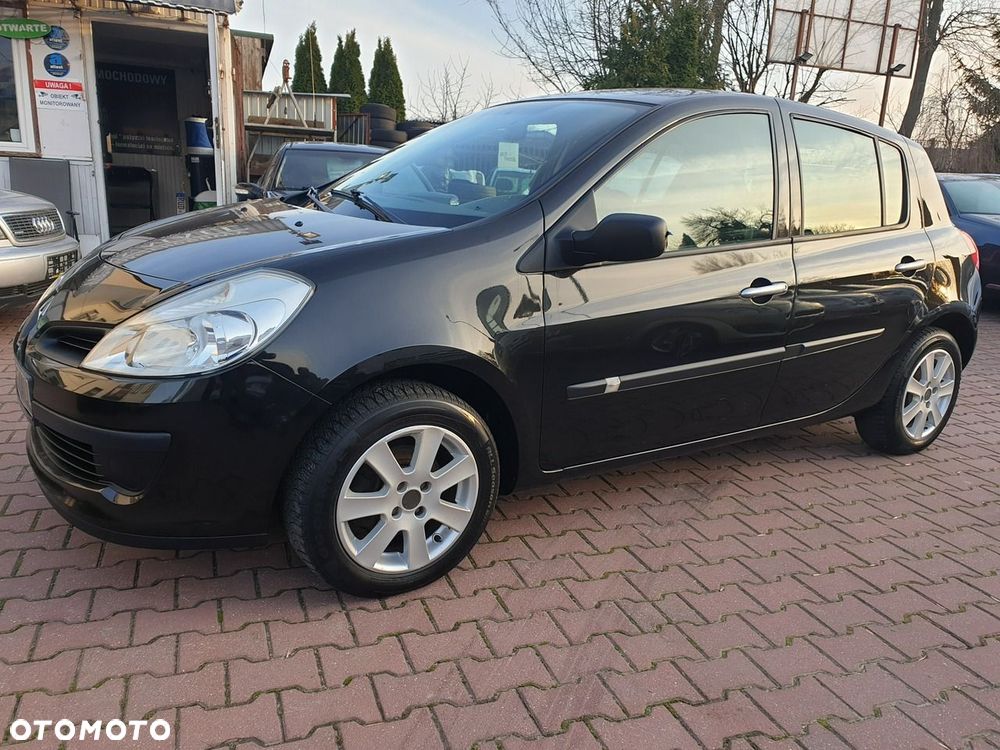 Renault Clio 2009 photo 5