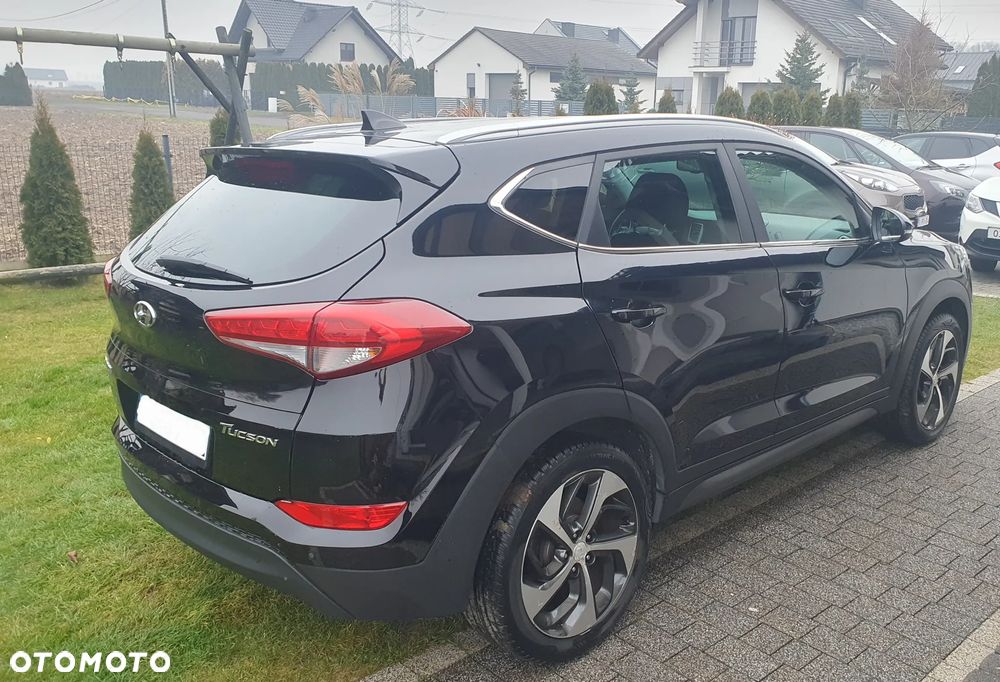 Hyundai Tucson 1.6 GDI BlueDrive Style 2WD - 30