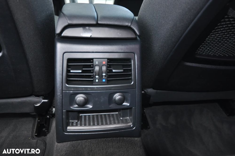 BMW Seria 3 320d - 18
