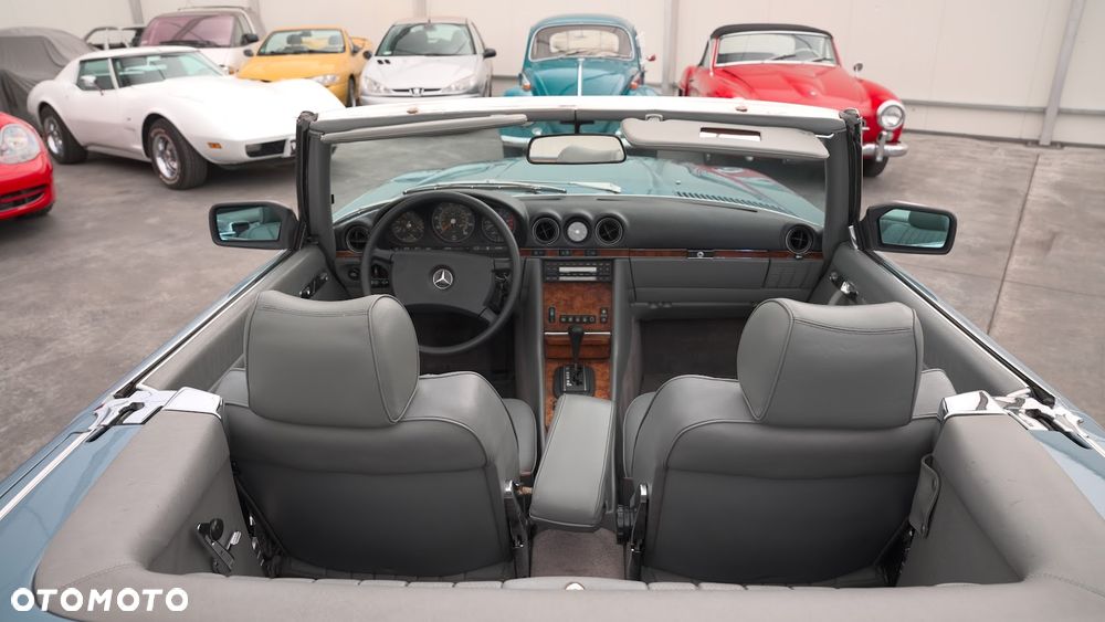 Mercedes-Benz SL - 26