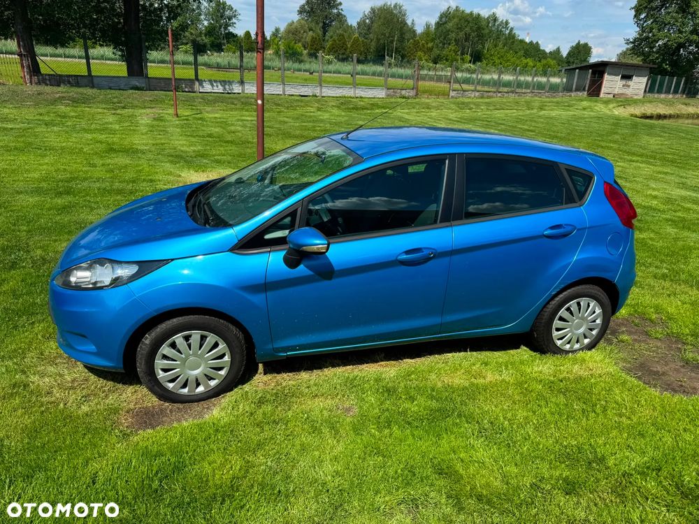 Ford Fiesta - 4