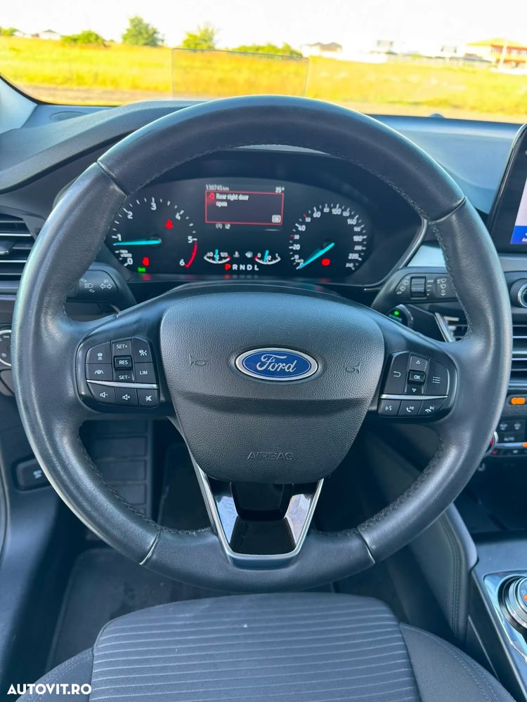 Ford Focus 1.5 EcoBlue Start-Stopp-System Aut. TITANIUM - 18