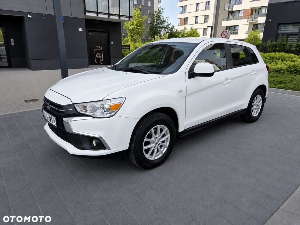 Mitsubishi ASX 1.6 Invite Navi - 1