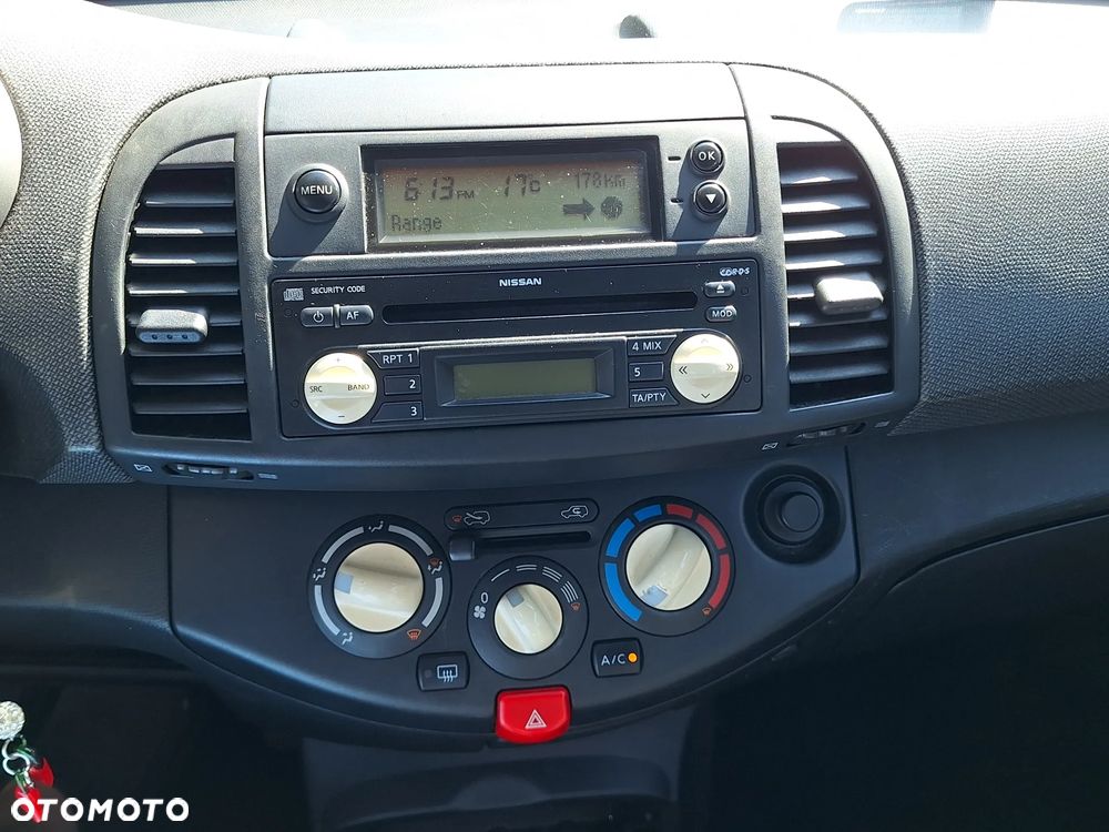 Nissan Micra 1.2 Visia - 34