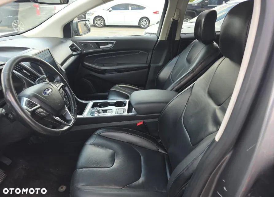 Ford Edge - 7