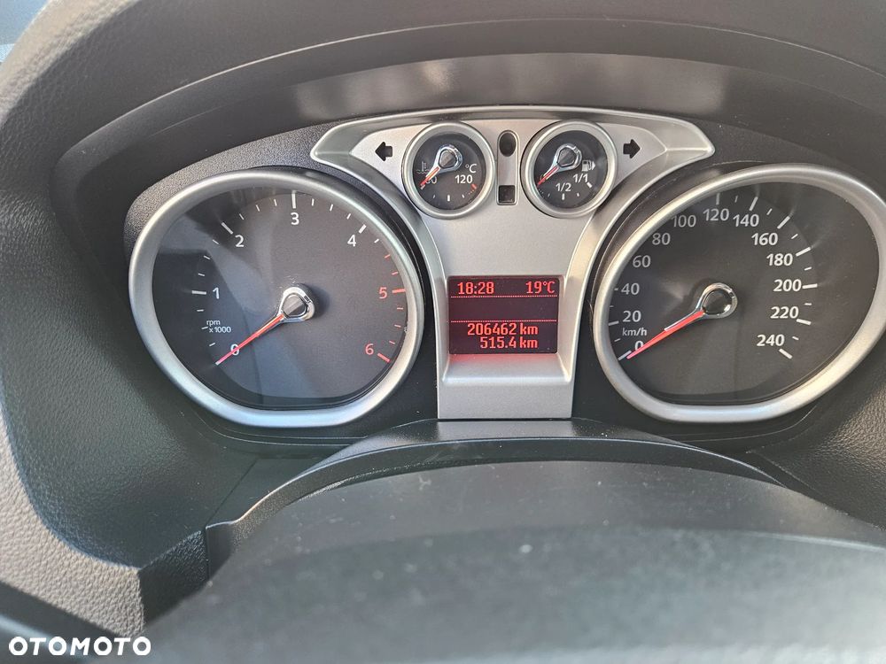 Ford Kuga 2.0 TDCi 4WD Titanium - 24