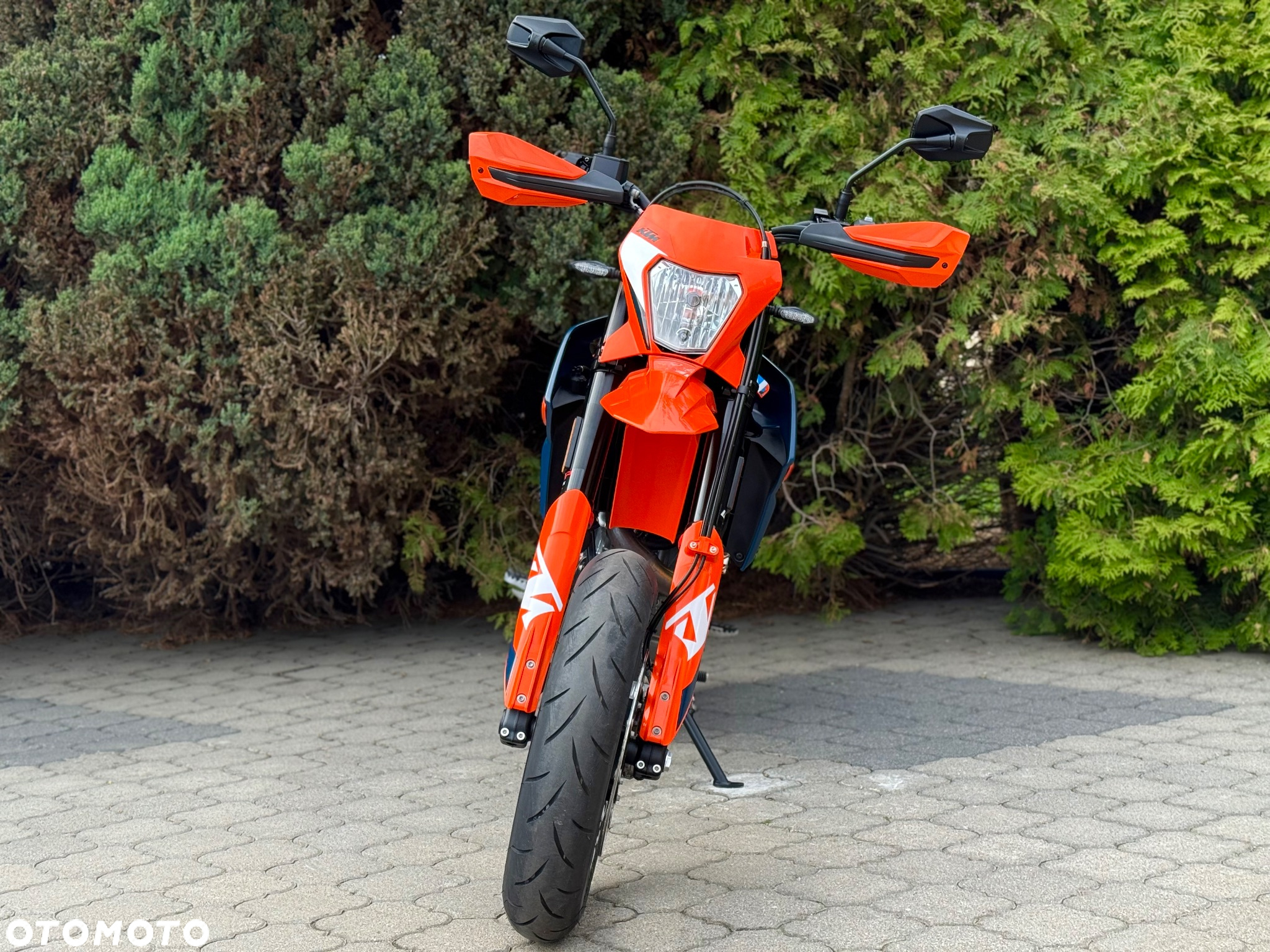 KTM SMC - 8