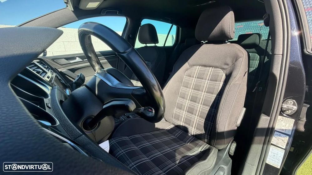 VW Golf 2.0 TDI GTD - 15