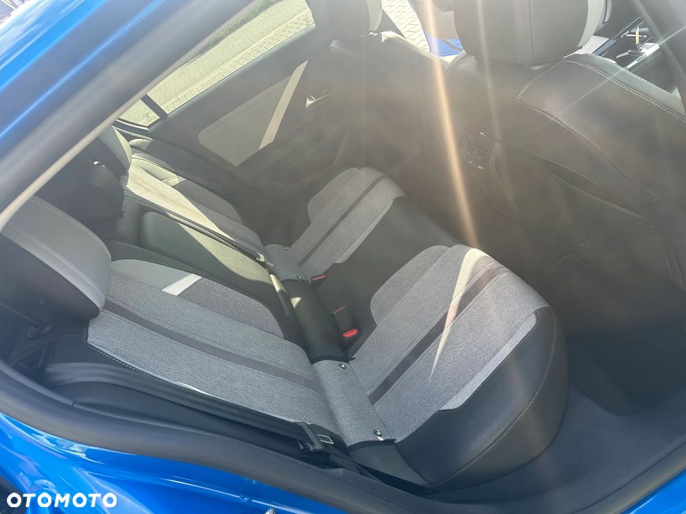 Opel Astra - 14