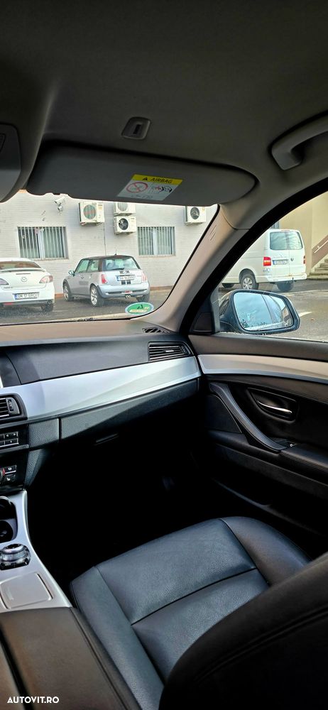 BMW Seria 5 520d xDrive Aut. - 16