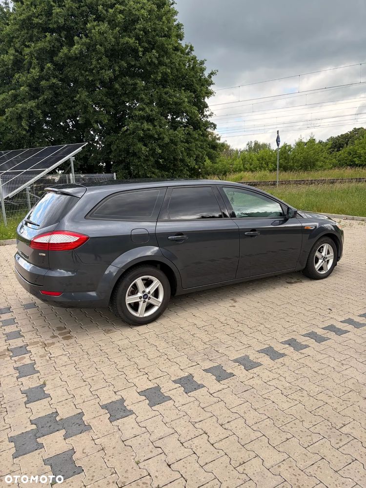 Ford Mondeo - 11