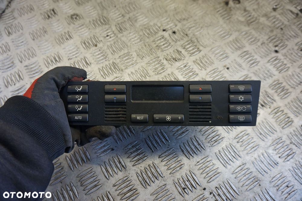 PANEL KLIMATYZACJI NAWIEWU 5 E39 8377546 BMW 1995-2000 - 1