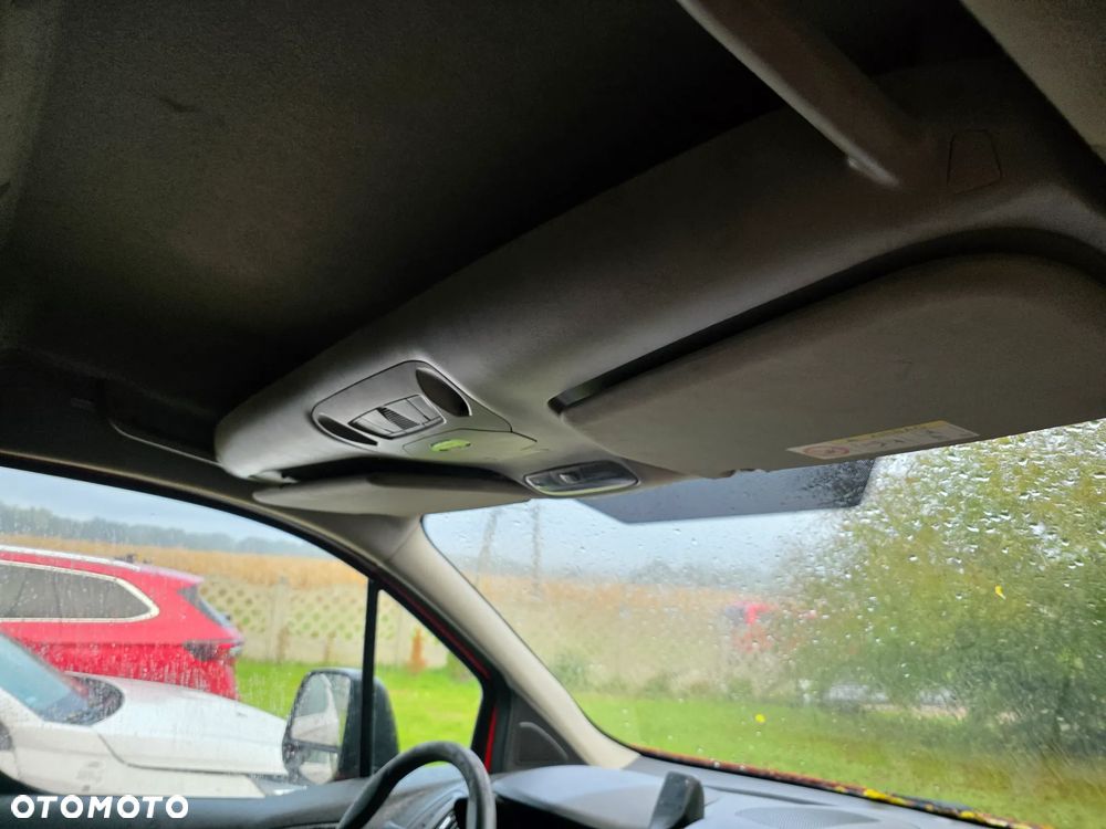 Ford Transit Connect - 15