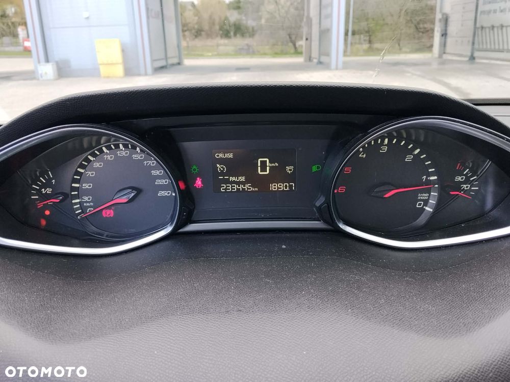 Peugeot 308 1.6 BlueHDi Business Line S&S - 5