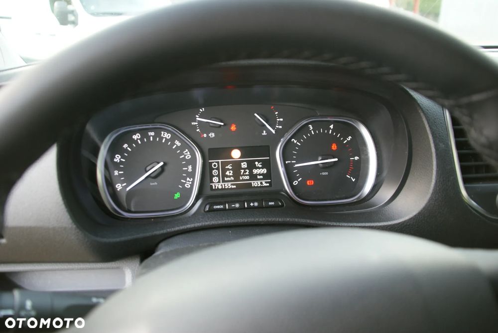 Peugeot Expert - 19
