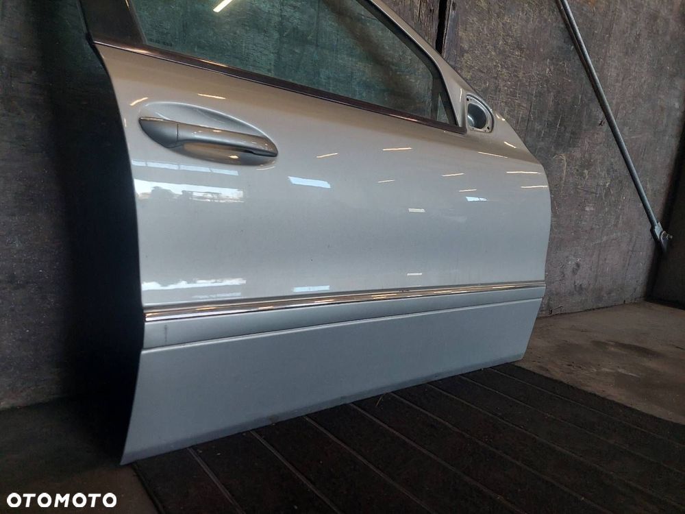 DRZWI KOMPLETNE PRAWY PRZÓD MERCEDES-BENZ W211 E KLASA - 3