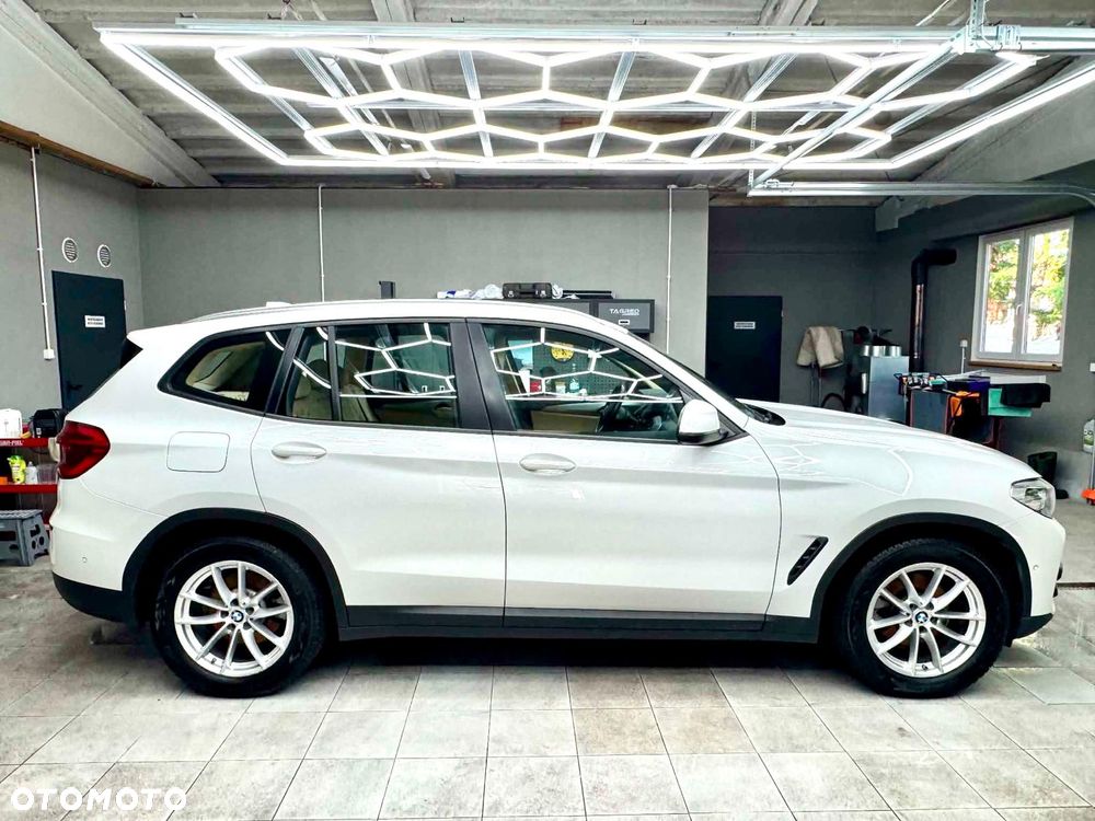 BMW X3 xDrive20d MHEV Advantage - 12