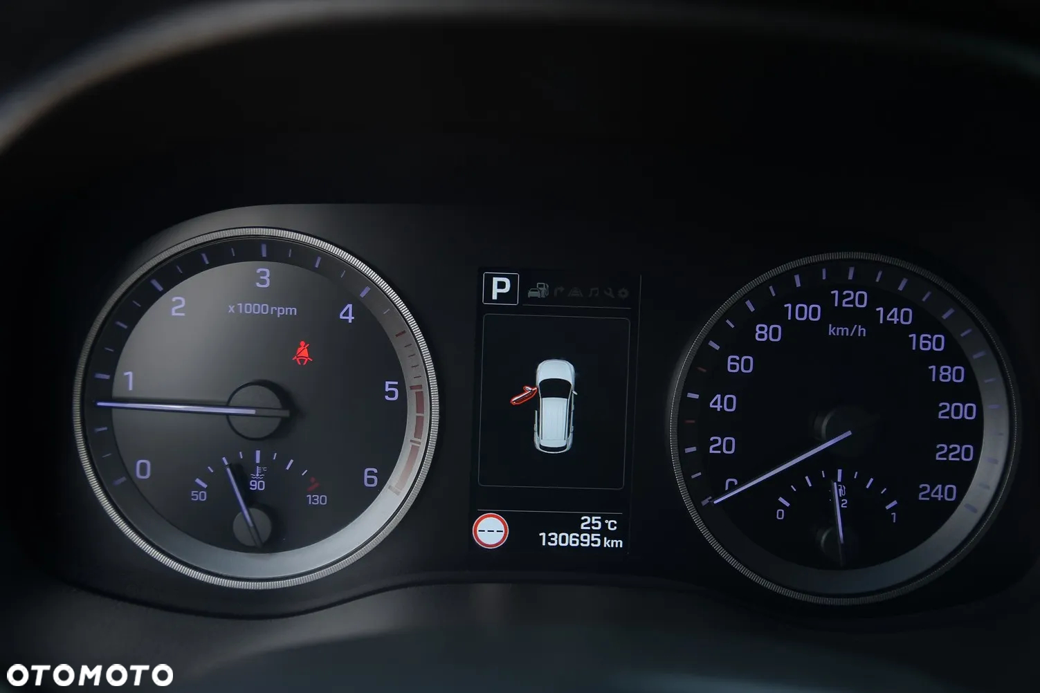 Hyundai Tucson 1.7 CRDI BlueDrive Design 2WD DCT - 15