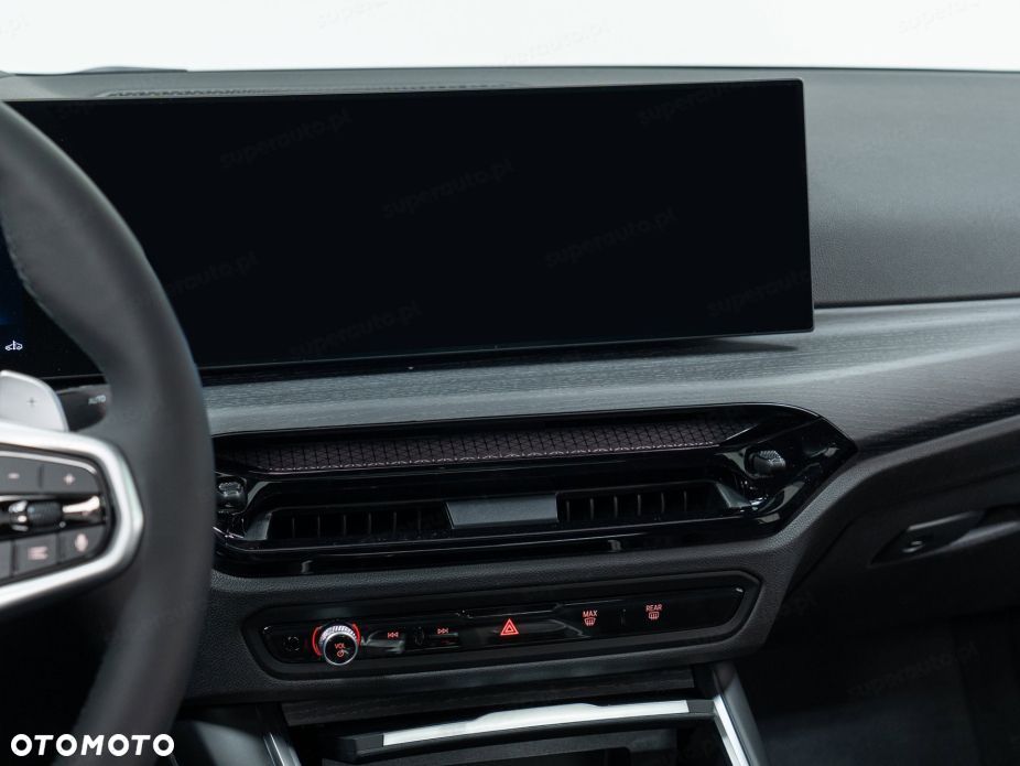 BMW Seria 3 320d xDrive mHEV M Sport - 12
