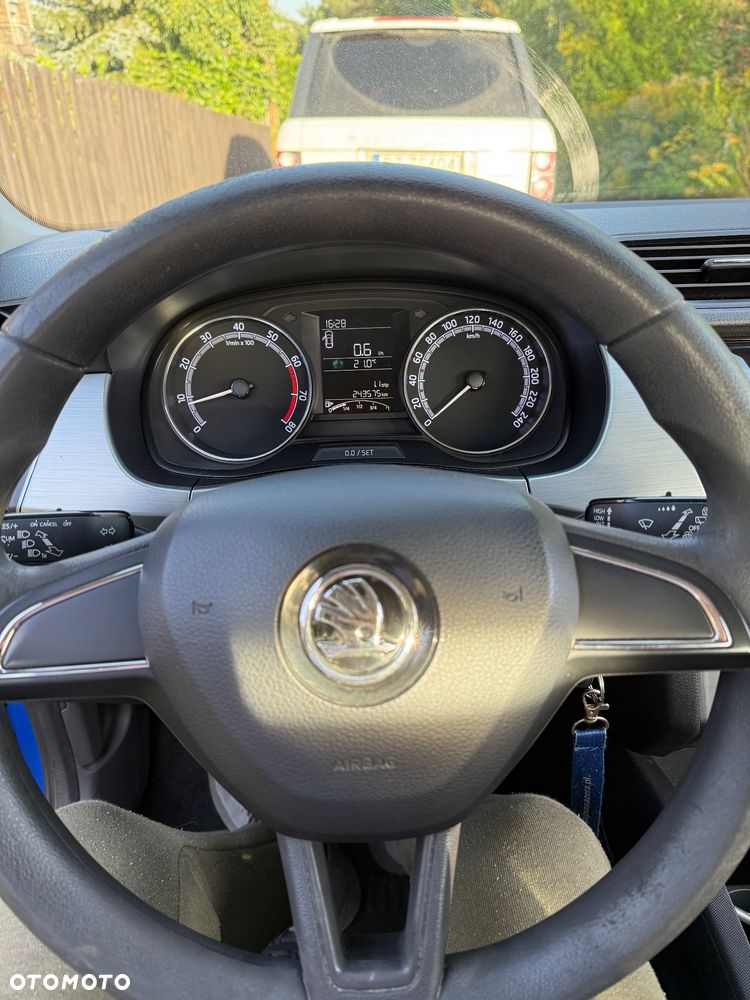 Skoda Fabia - 13