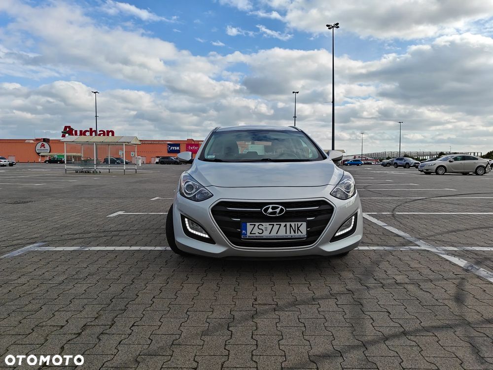 Hyundai i30 1.4 CRDi Classic + - 3