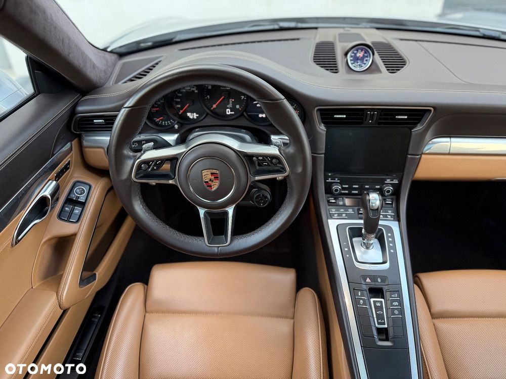 Porsche 911 Coupe [991] 15-19 - 22