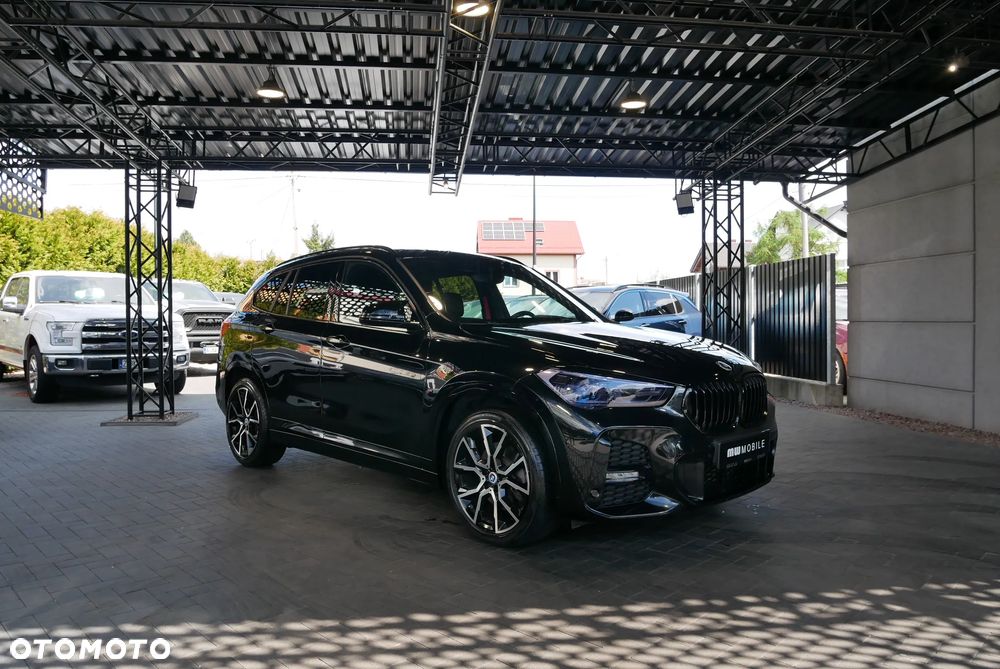 BMW X1 xDrive28i - 2