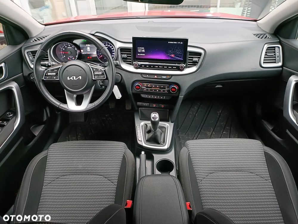 Kia XCeed 1.5 T-GDI M - 15