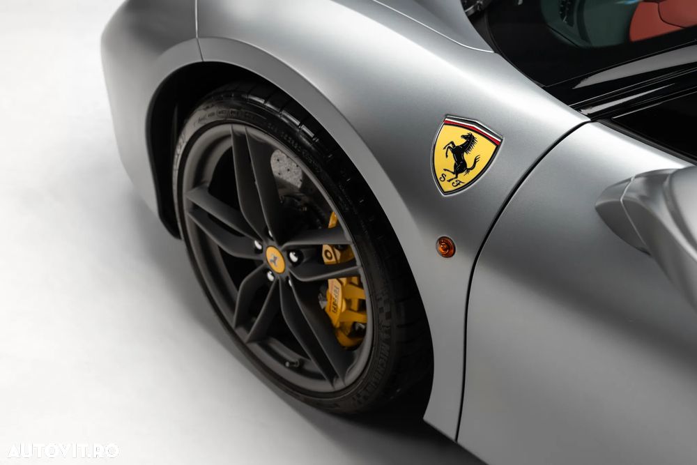 Ferrari 488 GTB - 7