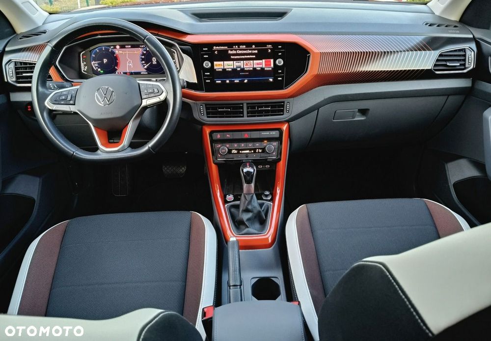 Volkswagen T-Cross - 27