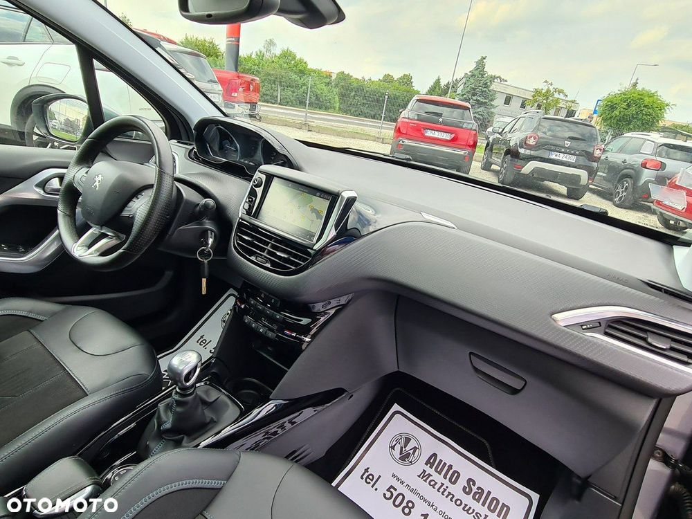 Peugeot 2008 1.2 Pure Tech GPF Crossway S&S - 34