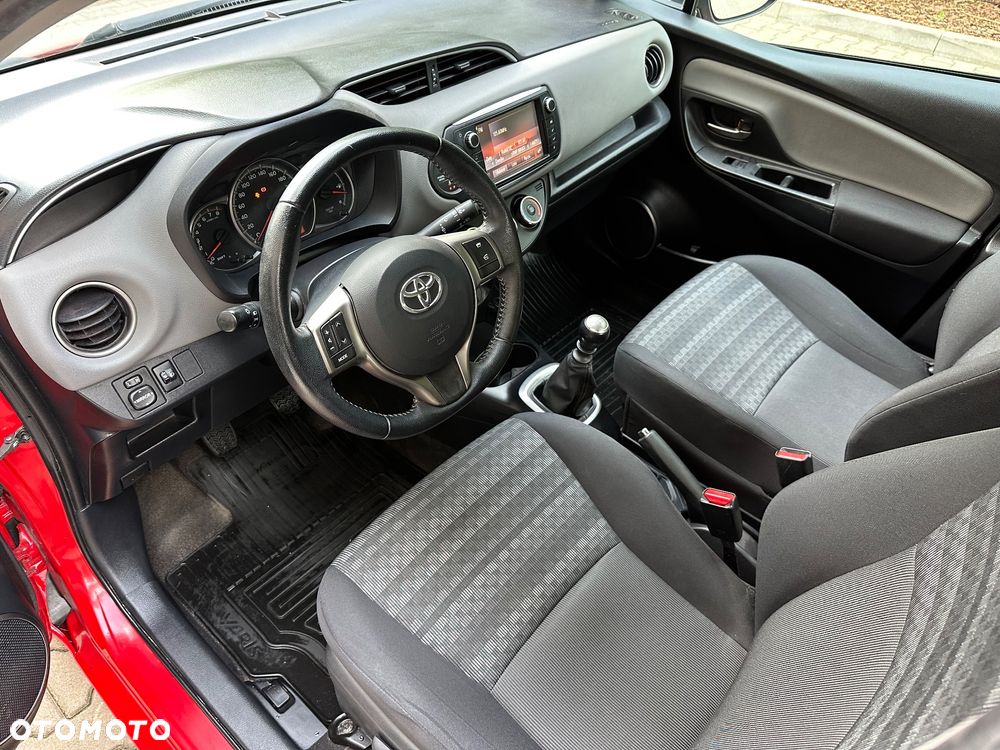 Toyota Yaris 1.33 Premium EU6 - 8