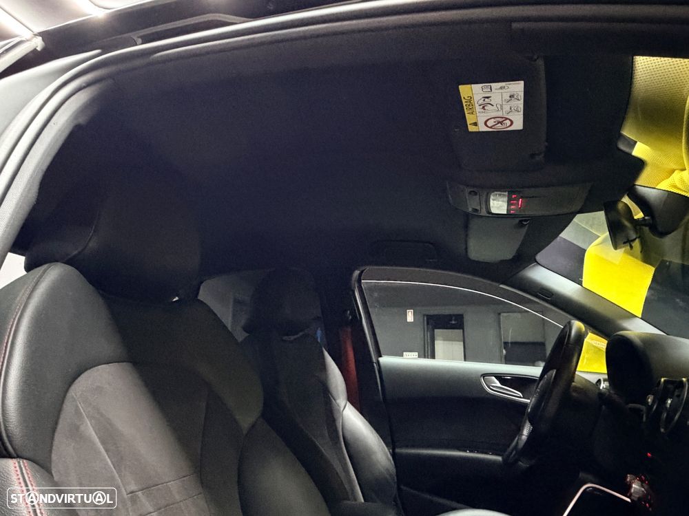 Audi A1 Sportback 1.6 TDI S-line - 26