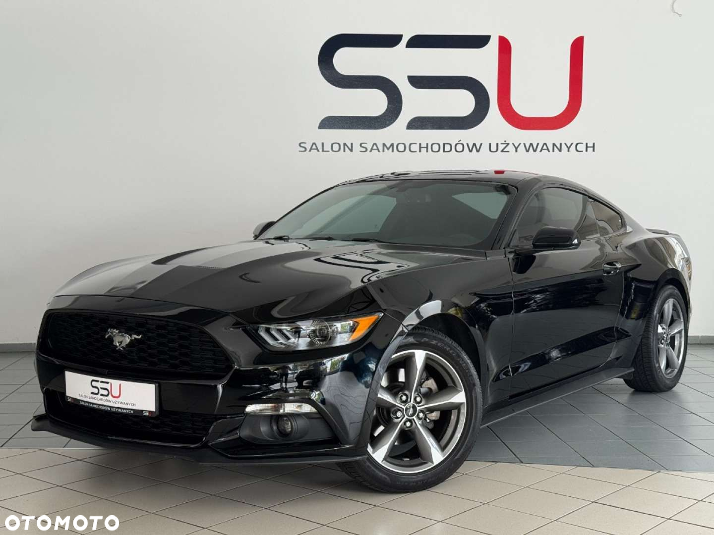 Ford Mustang - 2