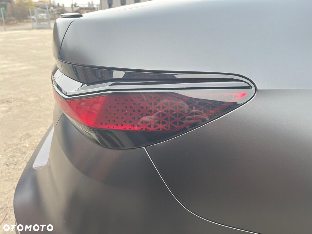 BMW Seria 7 - 20