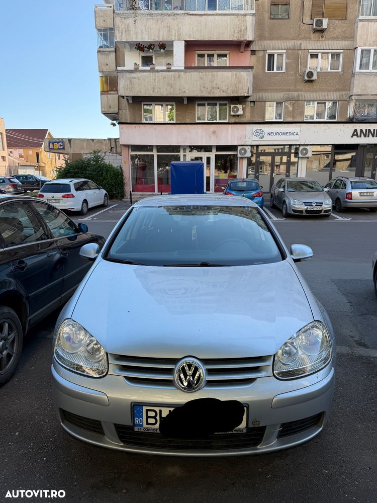 Volkswagen Golf 1.6 Trendline - 1