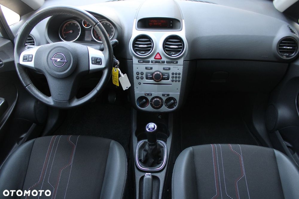 Opel Corsa - 24