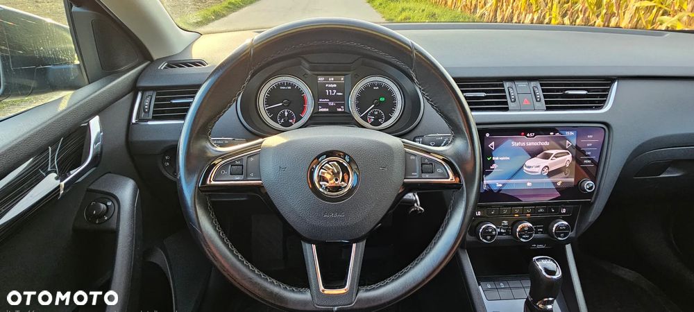 Skoda Octavia 2.0 TSI Ambition DSG - 16
