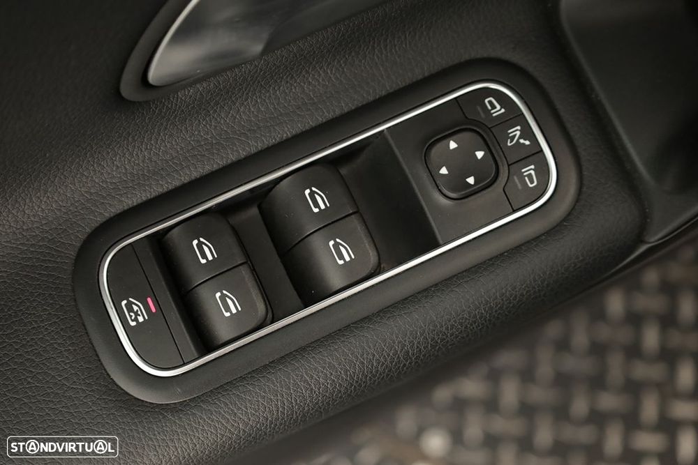 Mercedes-Benz A 200 Standard - 19